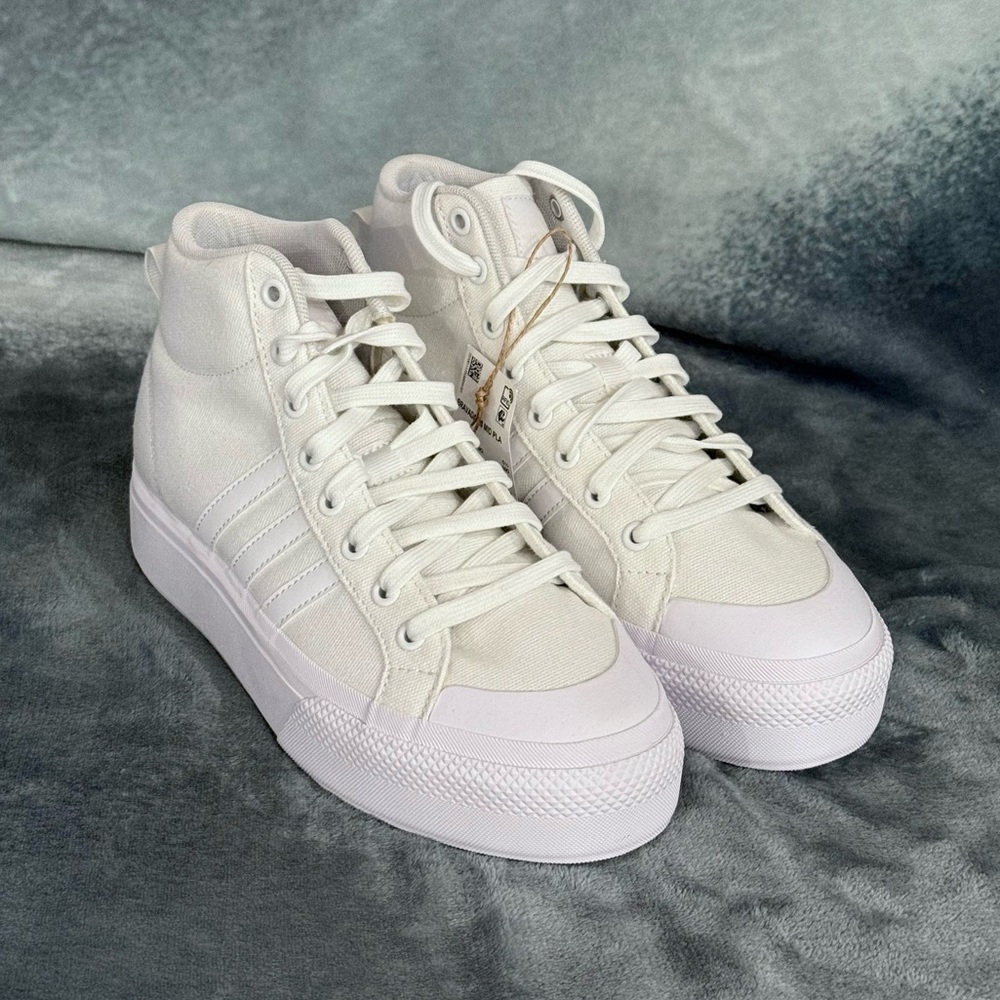 Adidas Bravada 2.0 Mid Platform Shoes